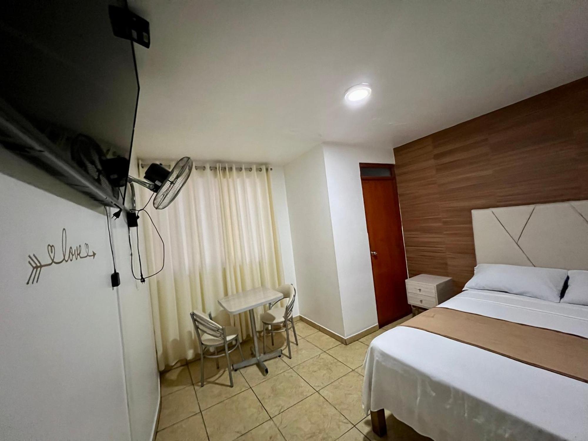Hospedaje Senegal Cerca Al Aeropuerto Lima Exteriér fotografie